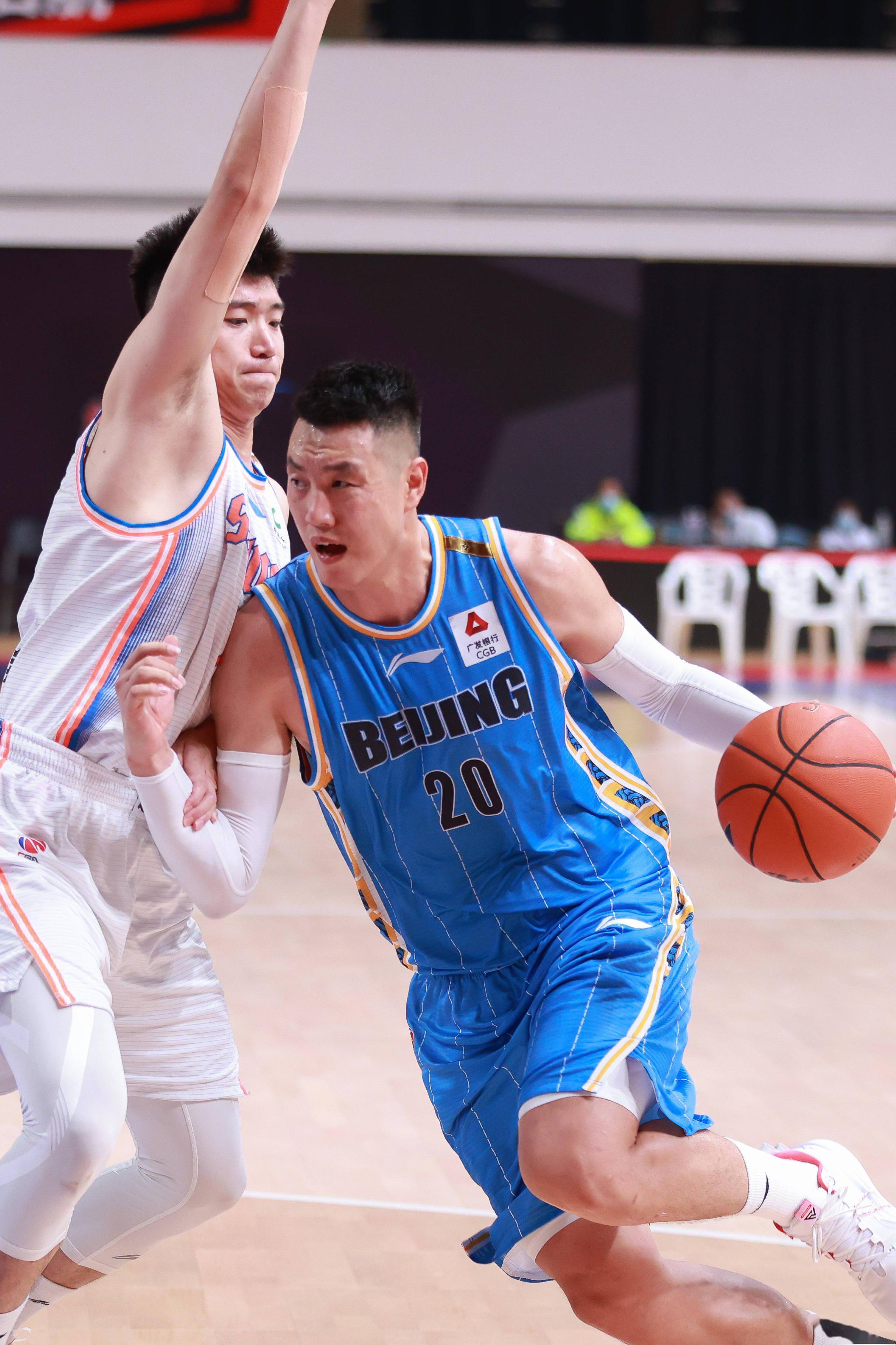 国足与某支 国足与某支