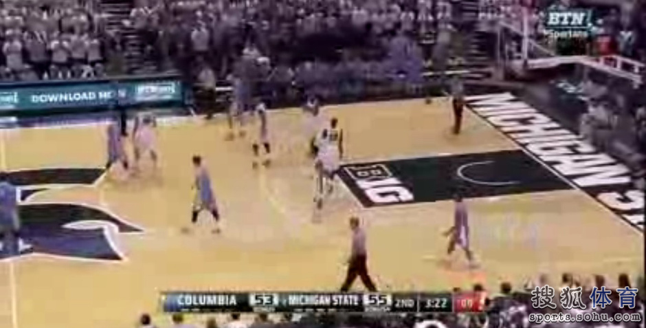 出色表现以 出色表现以