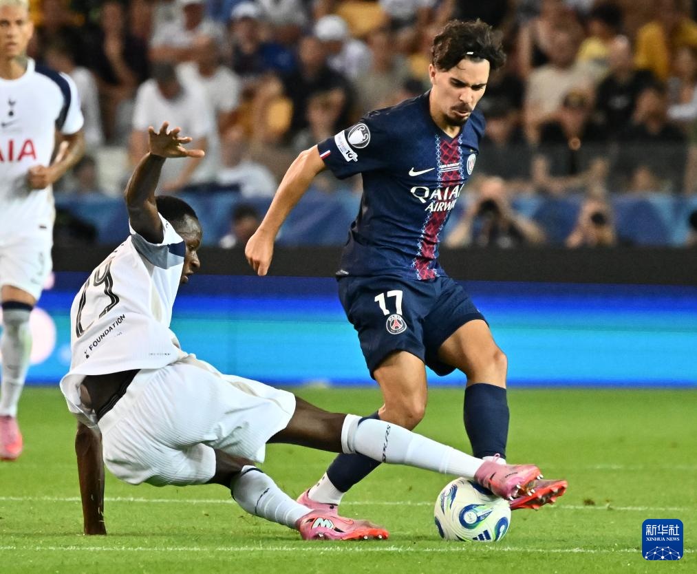 利物浦领导 利物浦领导