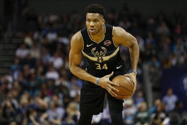 赔偿金的背 赔偿金的背