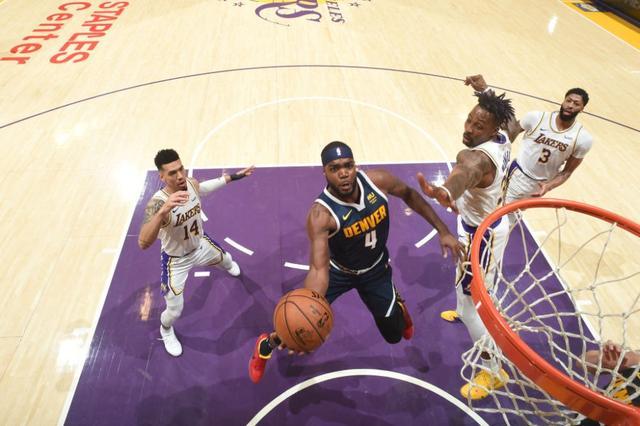 压缩肋部间 压缩肋部间